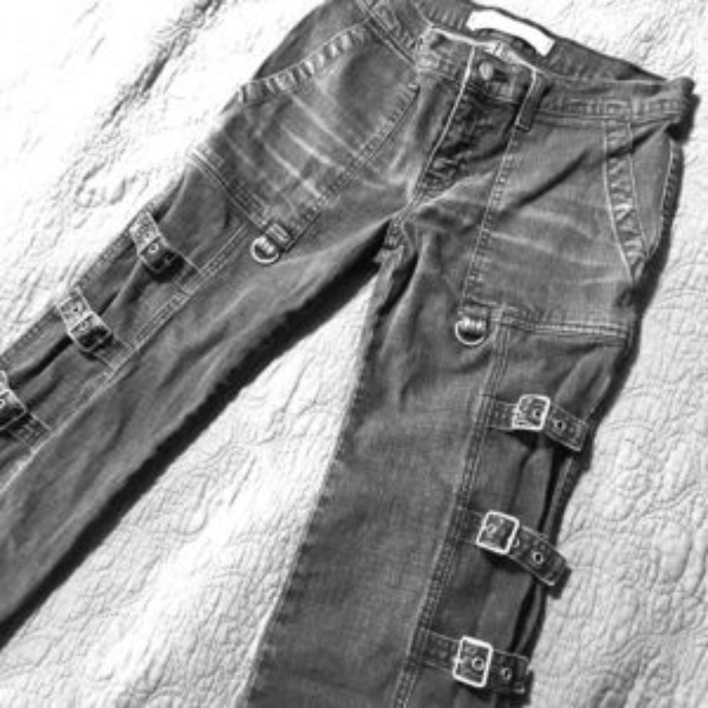 EXPRESS grey buckle jeans